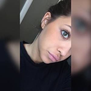 Meet your Posher, Elisa